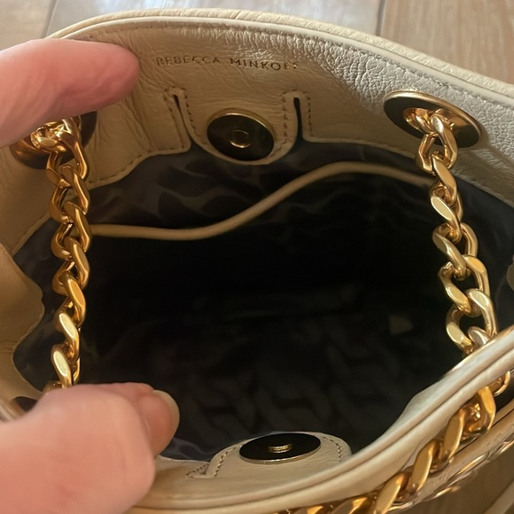 NWT Rebecca Minkoff Edie Mini Bucket Bag with Eyelets - Picture 8 of 15